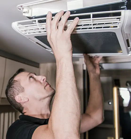  Professional Licensed And Insured Cleaners in Kendale Lakes, FL